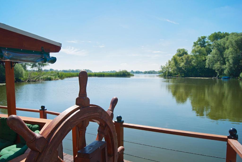 Seehotel Brandenburg An Der Havel Brielow Exteriör bild